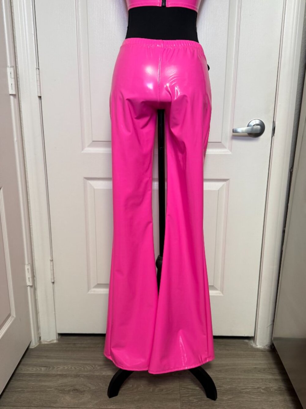 Valentine Y2K Hot Pink Lace Up 2 Piece Set – Made in USA – S/M Top M/L Pants - Picture 6 of 8